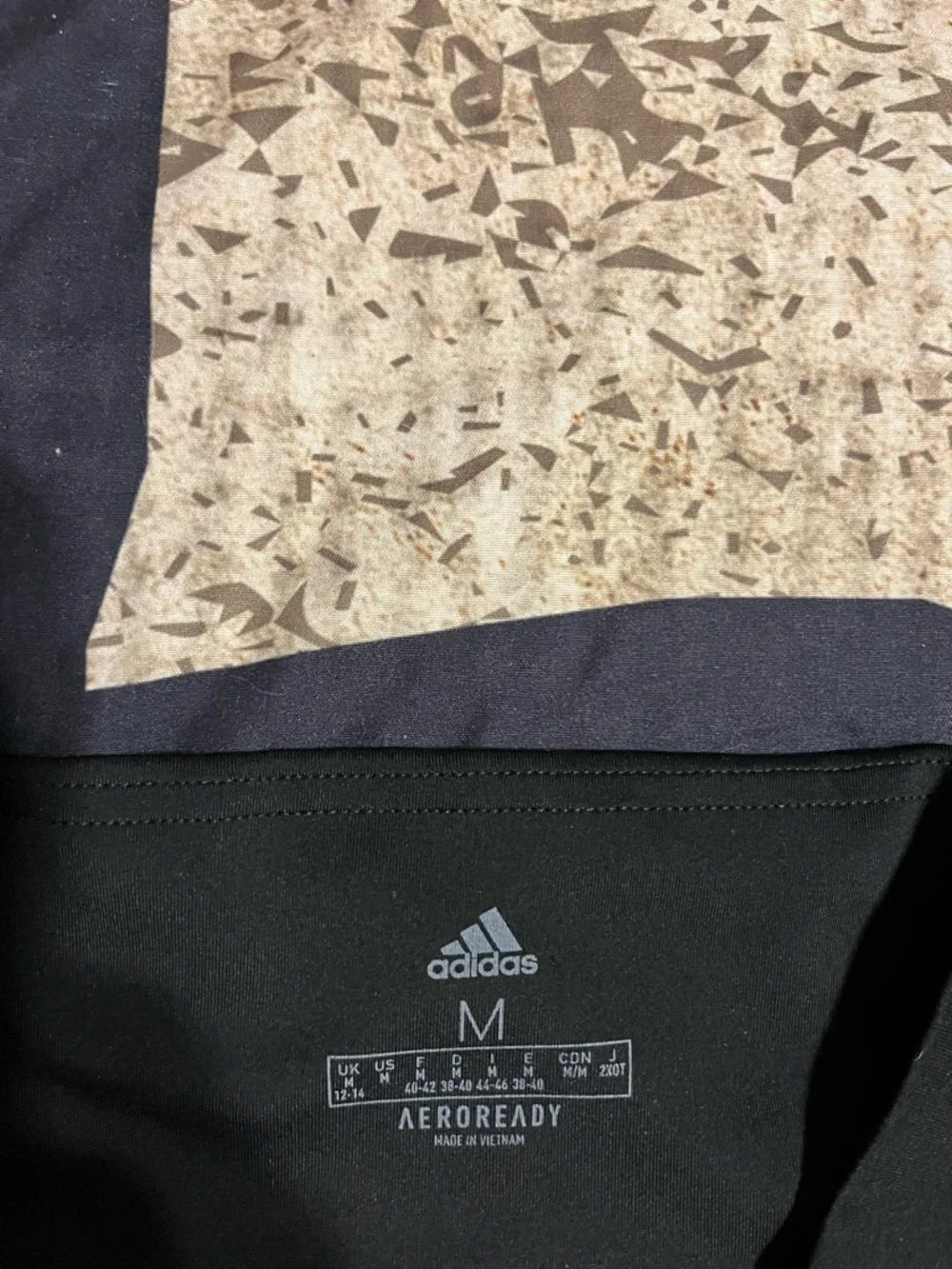 EUC WOMENS ADIDAS RUNNING SET SIZE MEDIUM - Picture 7 of 7